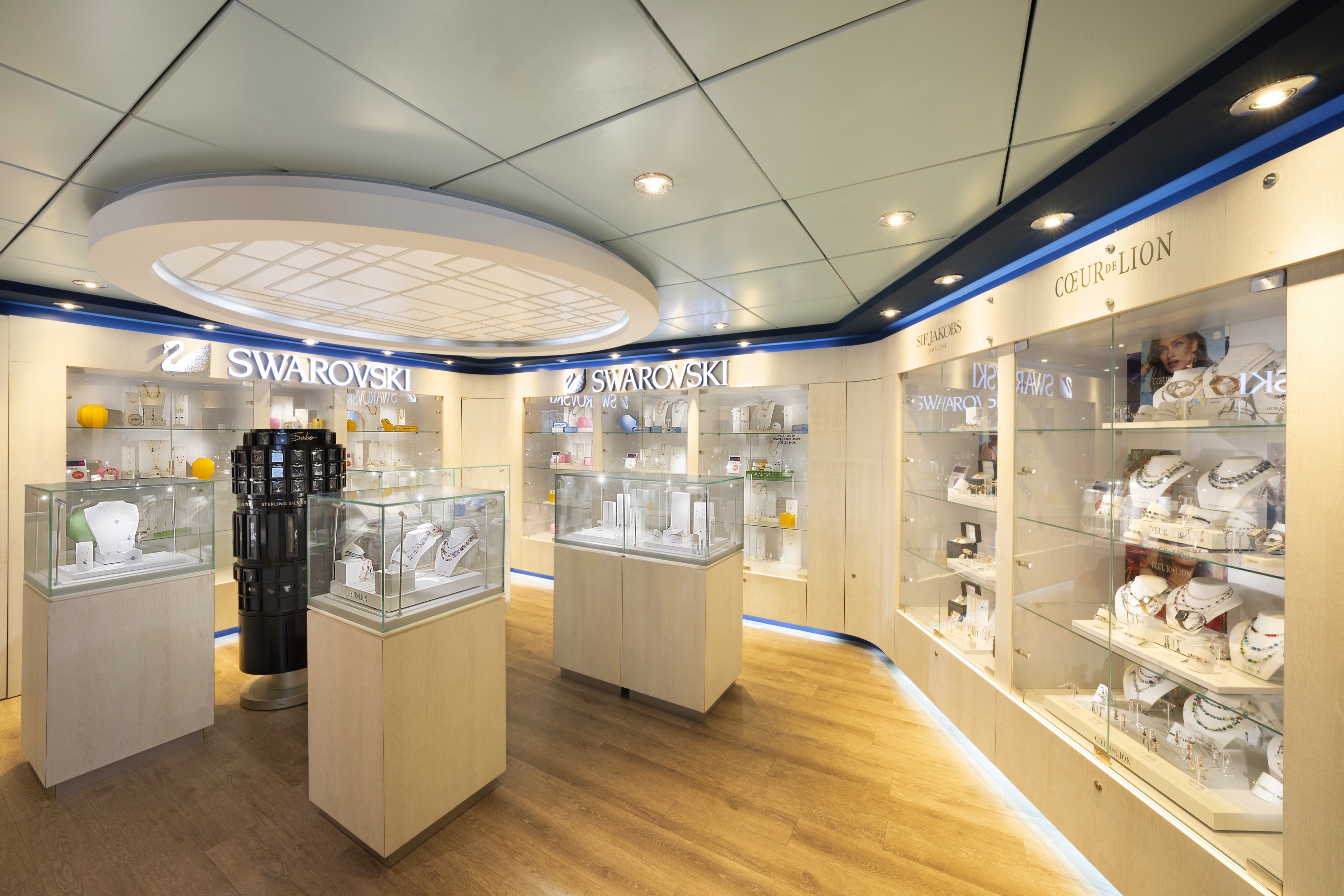 MSC Lirica - Shops